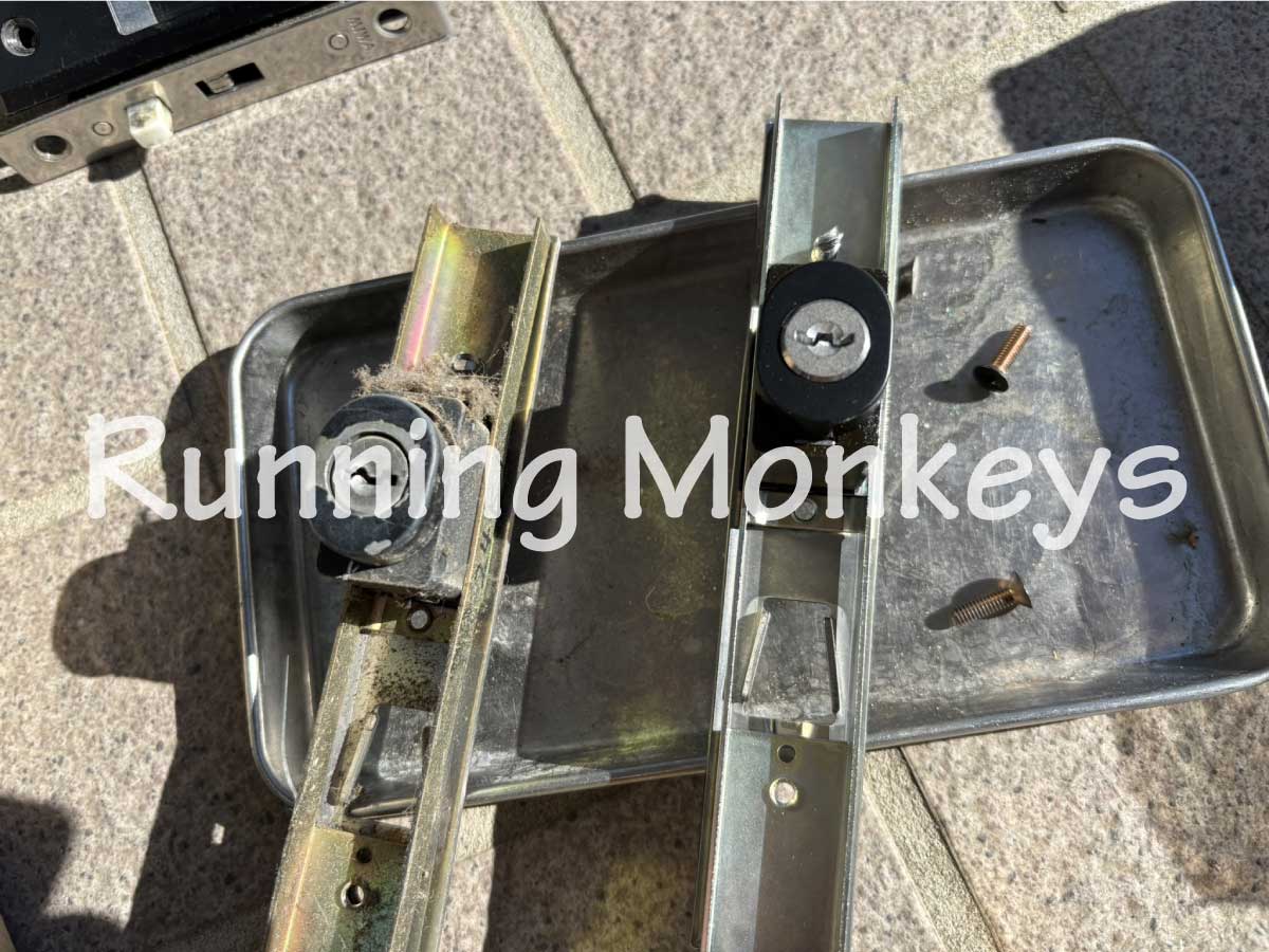 玄関鍵引き戸鍵交換|町田市真光寺