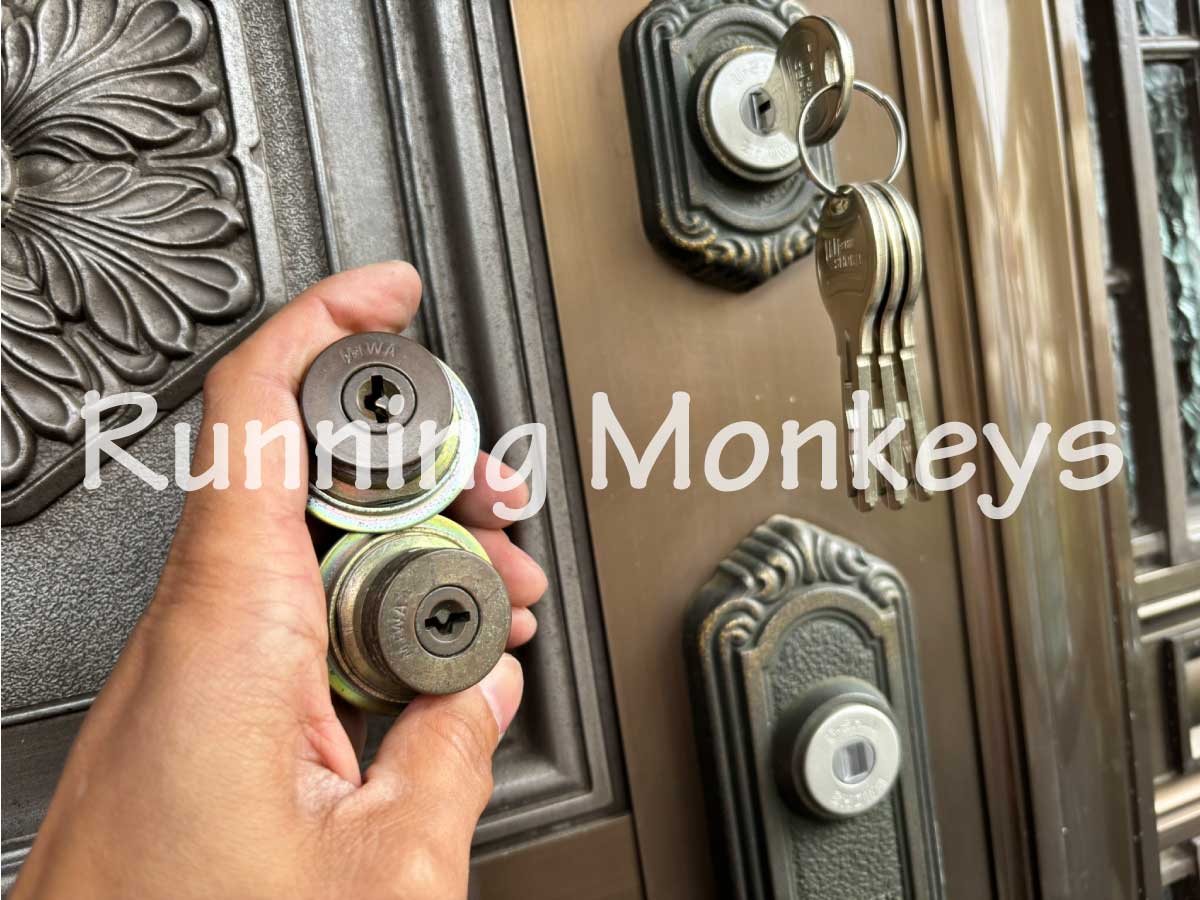 玄関鍵交換|町田市野津田町