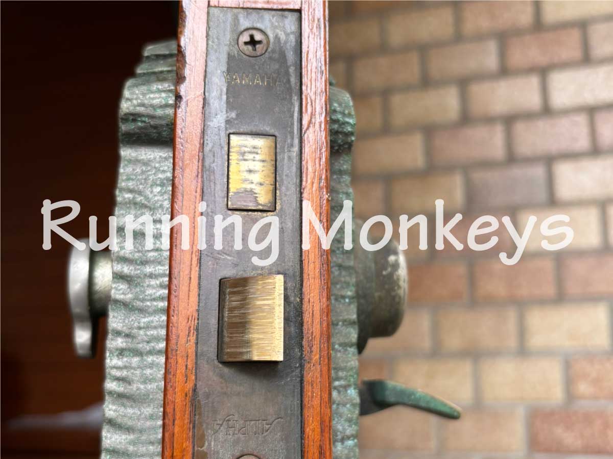 サムラッチ錠ドアノブ交換｜町田市原町田