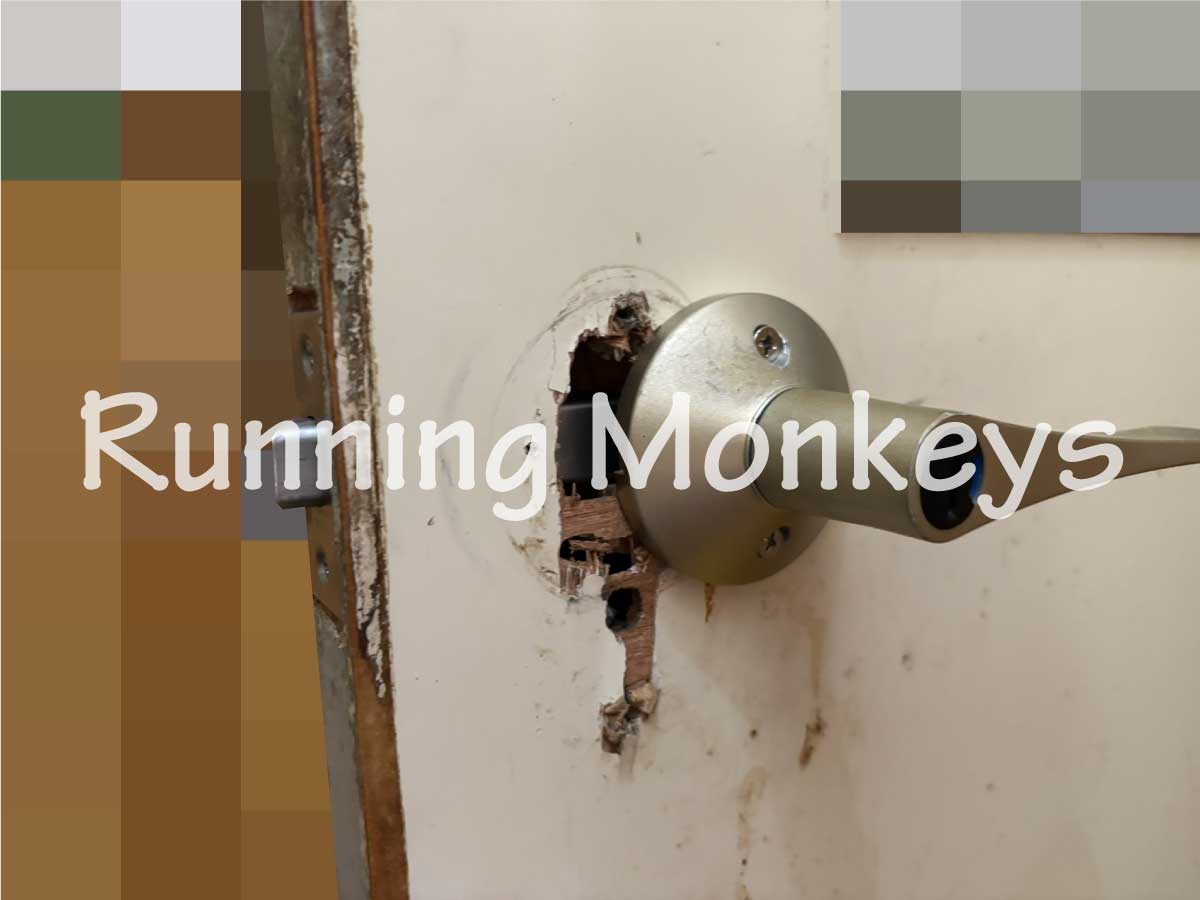 トイレドアノブ修