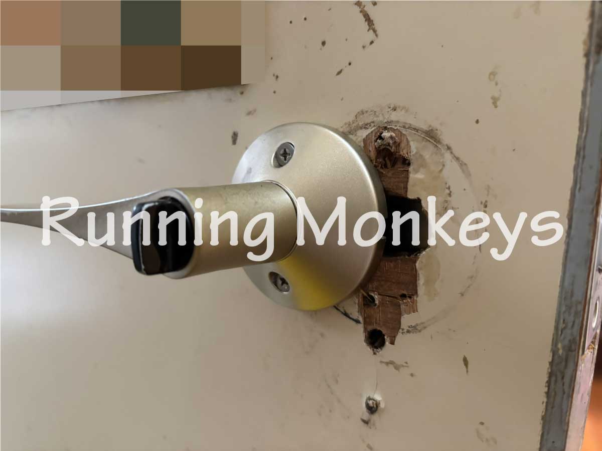 トイレドアノブ修