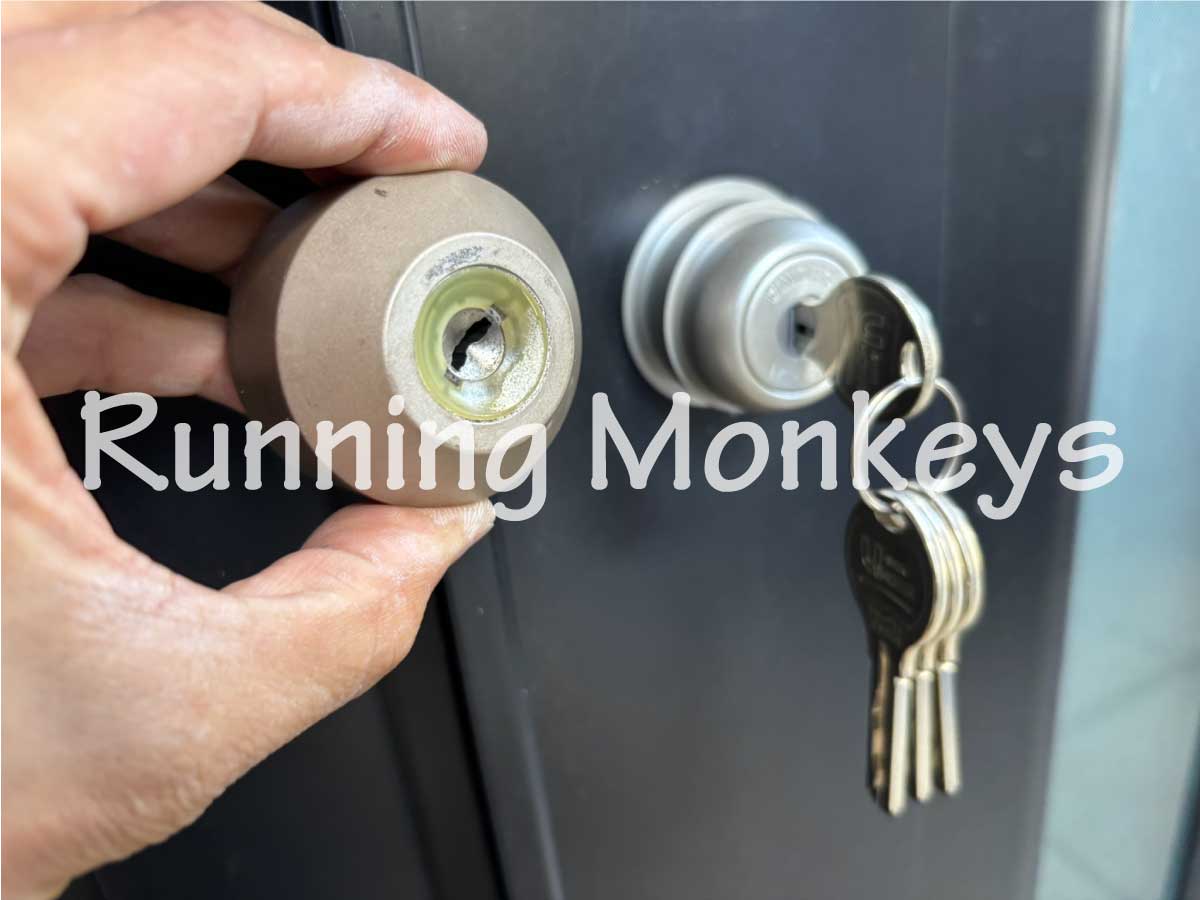 玄関開錠・鍵交換|町田市藤の台